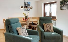 Hellochalet - Maison Mont Fleury- Newly Refurbished 50 Mt Center And Ski Bus Stop
